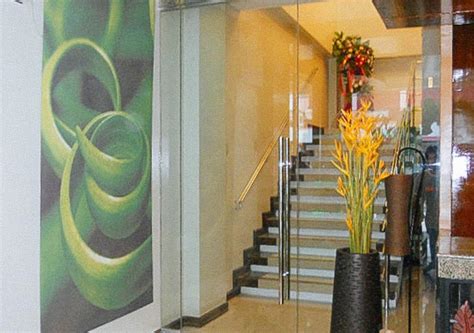 Best Price on Sky Garden Hotel by RedDoorz in .